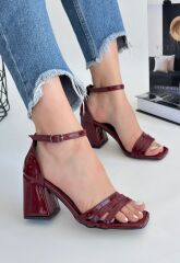 Lanja Bordo Rugan Topuklu Ayakkabı