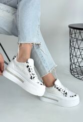 Yorna Beyaz Cilt Zebra Detaylı Spor Ayakkabı